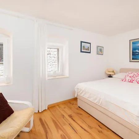 Traditional Dalmatian House Tina *