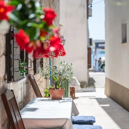 Traditional Dalmatian House Tina Vakantiehuis