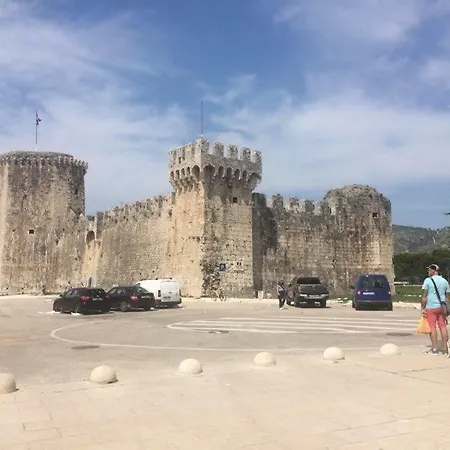 Vakantiehuis Traditional Dalmatian House Tina