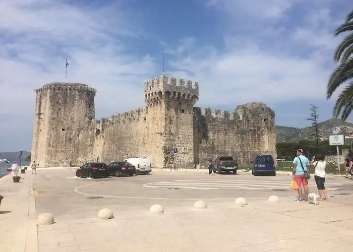 Vakantiehuis Traditional Dalmatian House Tina